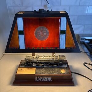 VTG The Lionel Hudson 700E Animated Train Railroad Desk Lamp Lights Sound Works